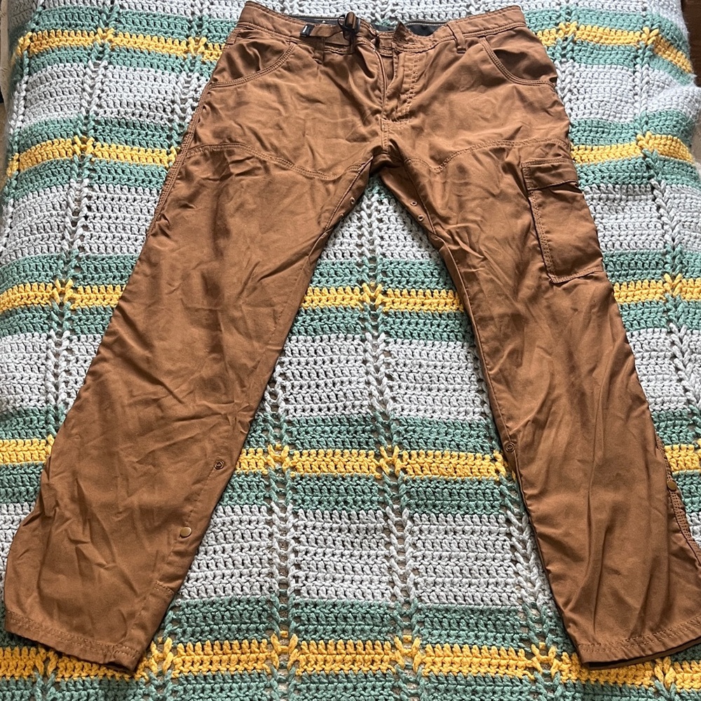 Men’s Prana brand, quick-drying recreation pants. Hiking, walking. 30-32” waist.